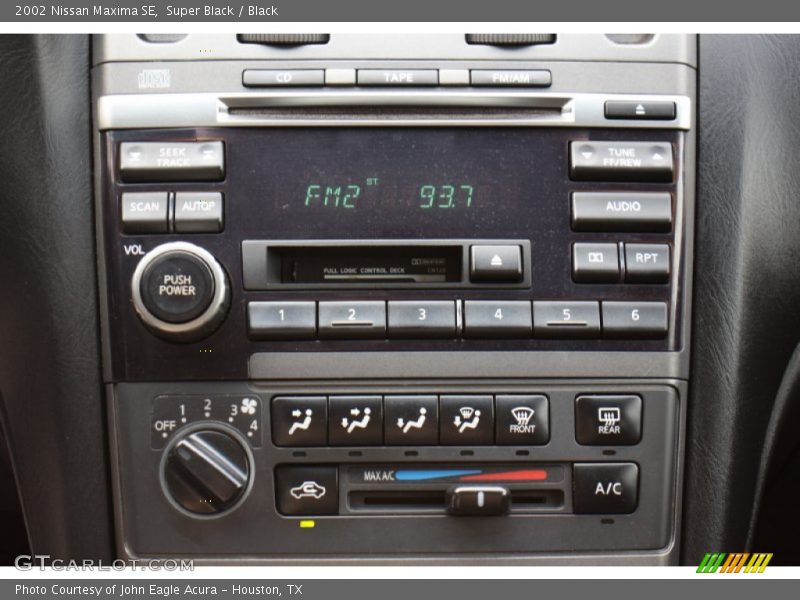 Super Black / Black 2002 Nissan Maxima SE