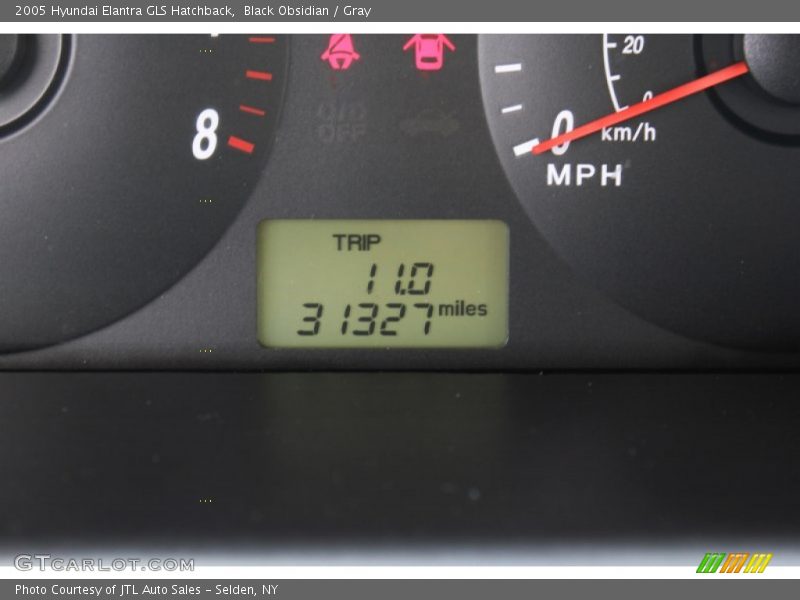 Black Obsidian / Gray 2005 Hyundai Elantra GLS Hatchback