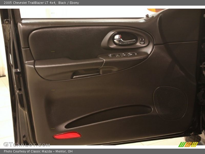 Black / Ebony 2005 Chevrolet TrailBlazer LT 4x4
