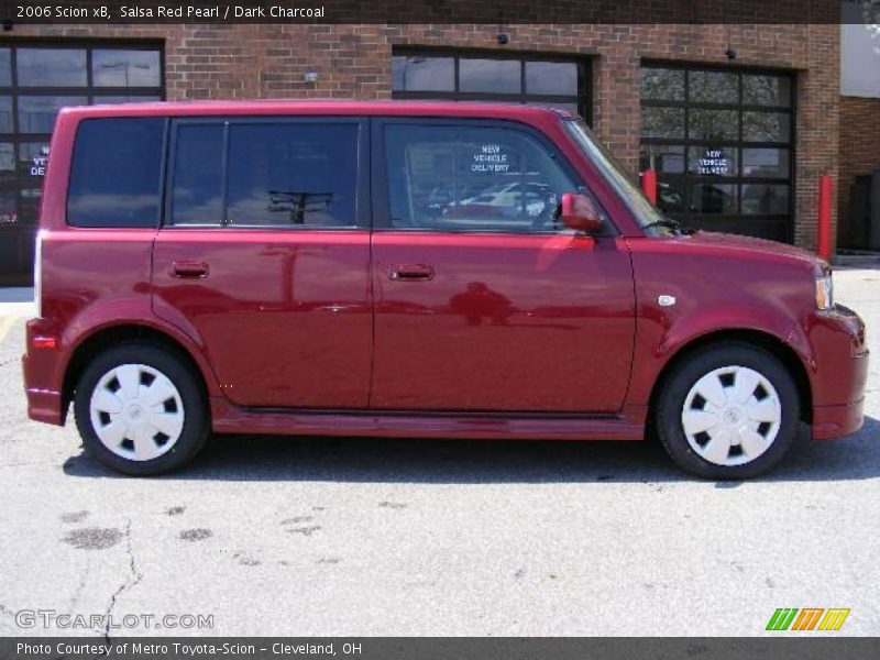 Salsa Red Pearl / Dark Charcoal 2006 Scion xB