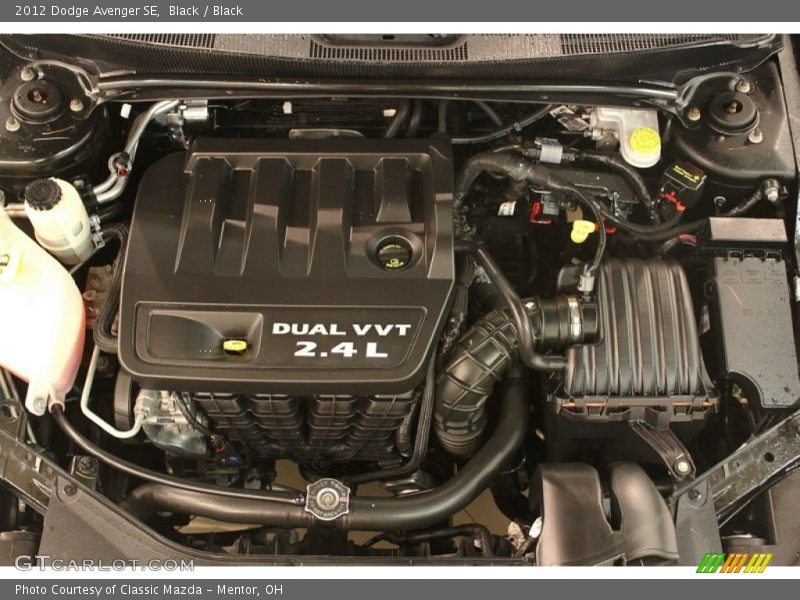 Black / Black 2012 Dodge Avenger SE