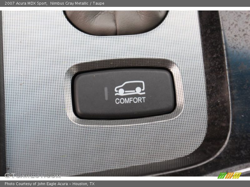 Controls of 2007 MDX Sport