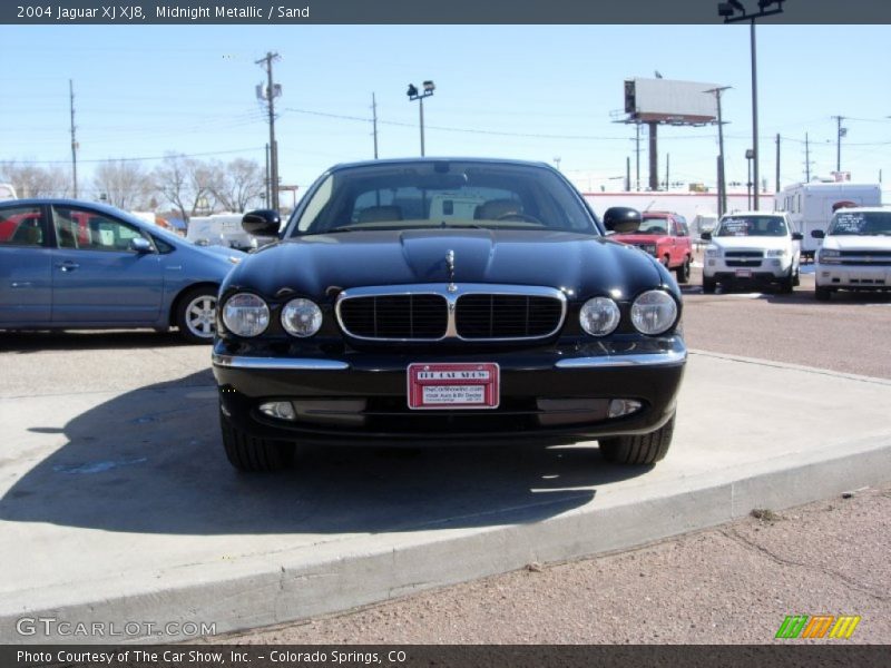 Midnight Metallic / Sand 2004 Jaguar XJ XJ8