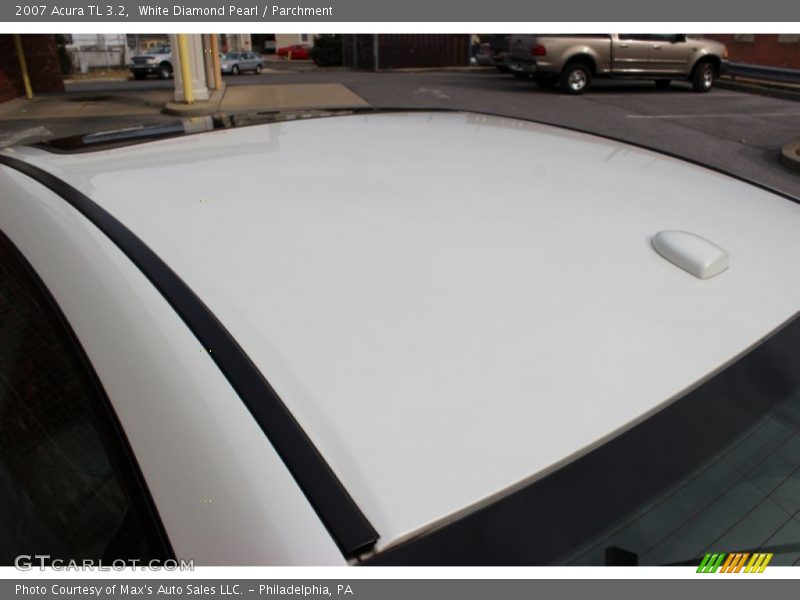White Diamond Pearl / Parchment 2007 Acura TL 3.2