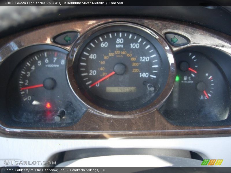 Millennium Silver Metallic / Charcoal 2002 Toyota Highlander V6 4WD
