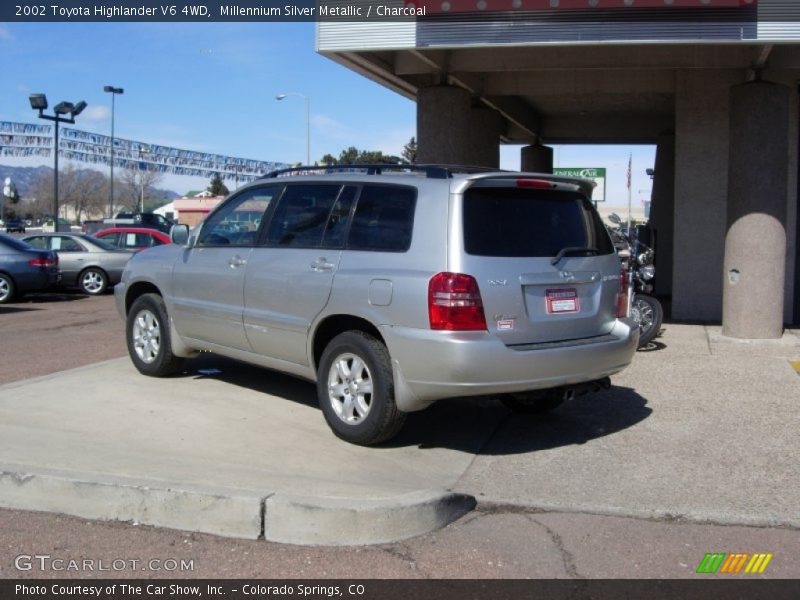 Millennium Silver Metallic / Charcoal 2002 Toyota Highlander V6 4WD