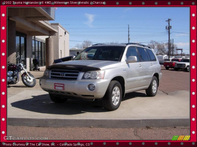 Millennium Silver Metallic / Charcoal 2002 Toyota Highlander V6 4WD
