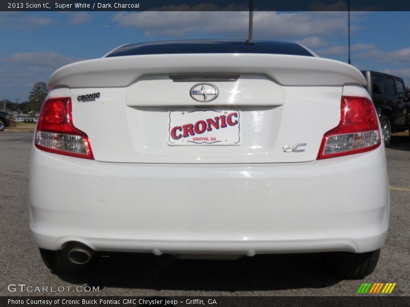 Super White / Dark Charcoal 2013 Scion tC