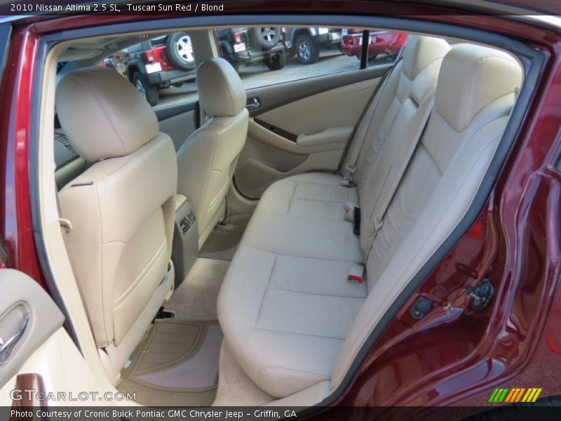 Tuscan Sun Red / Blond 2010 Nissan Altima 2.5 SL