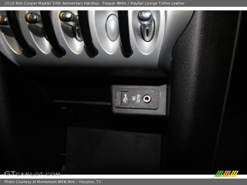 Pepper White / Mayfair Lounge Toffee Leather 2010 Mini Cooper Mayfair 50th Anniversary Hardtop