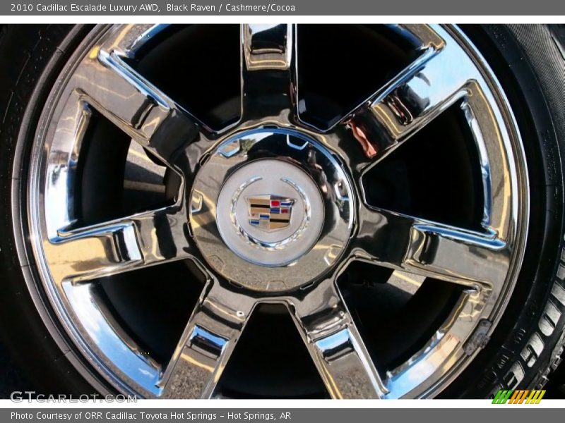  2010 Escalade Luxury AWD Wheel