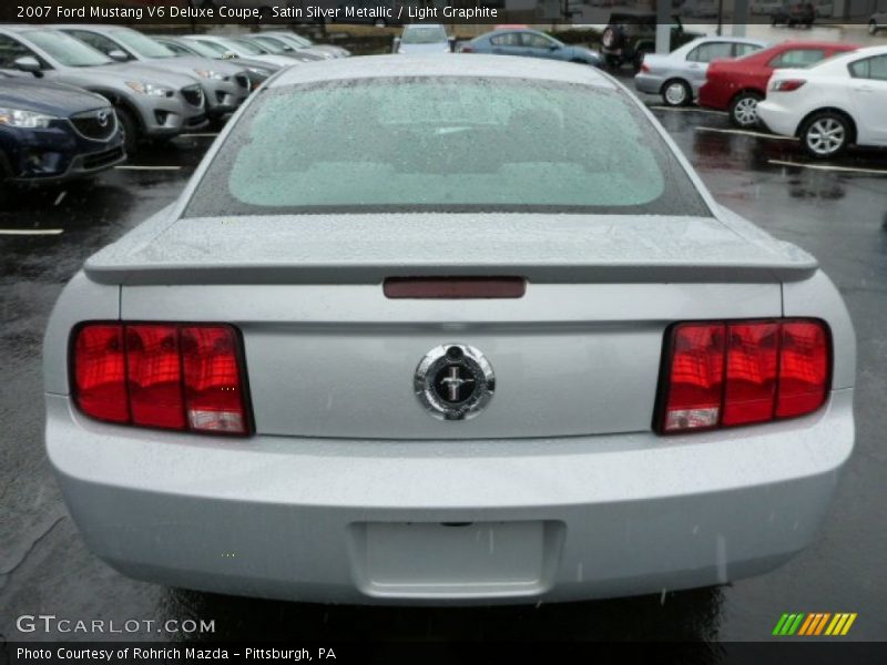 Satin Silver Metallic / Light Graphite 2007 Ford Mustang V6 Deluxe Coupe