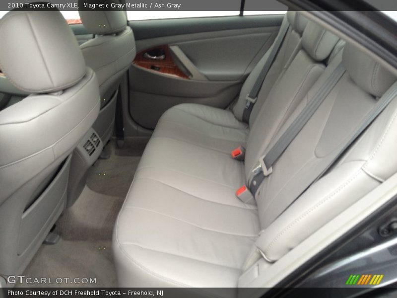 Magnetic Gray Metallic / Ash Gray 2010 Toyota Camry XLE