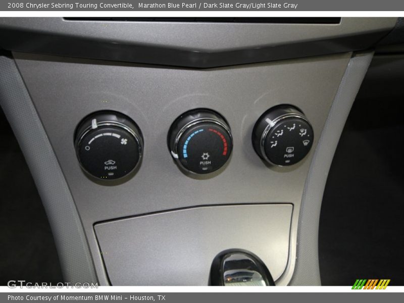 Controls of 2008 Sebring Touring Convertible