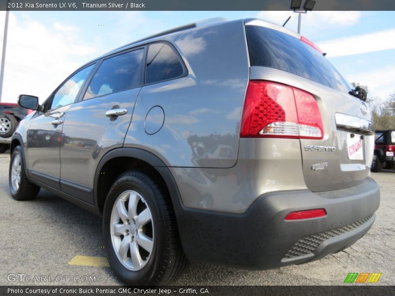 Titanium Silver / Black 2012 Kia Sorento LX V6