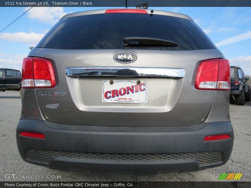 Titanium Silver / Black 2012 Kia Sorento LX V6