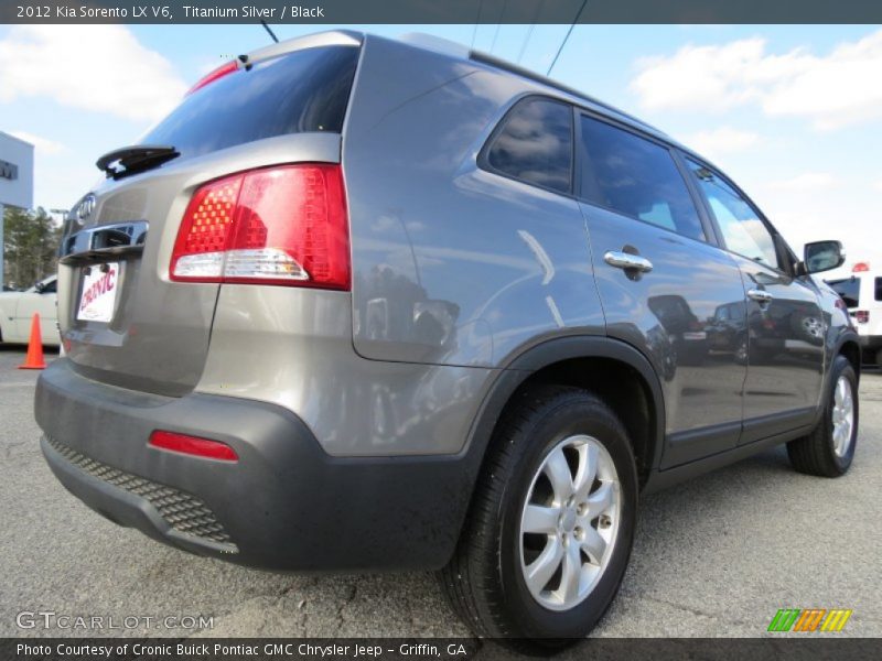 Titanium Silver / Black 2012 Kia Sorento LX V6