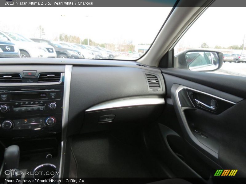 Pearl White / Charcoal 2013 Nissan Altima 2.5 S