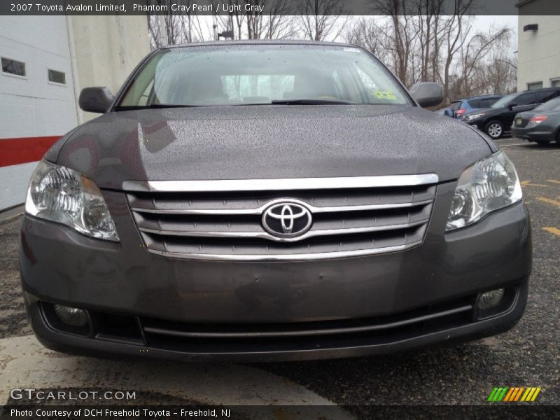Phantom Gray Pearl / Light Gray 2007 Toyota Avalon Limited