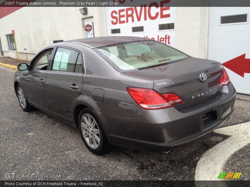 Phantom Gray Pearl / Light Gray 2007 Toyota Avalon Limited