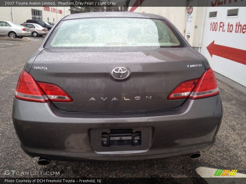 Phantom Gray Pearl / Light Gray 2007 Toyota Avalon Limited