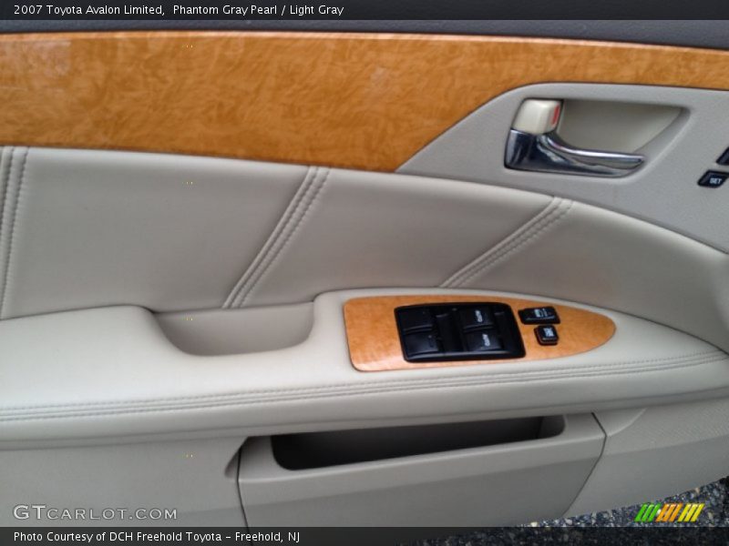 Phantom Gray Pearl / Light Gray 2007 Toyota Avalon Limited
