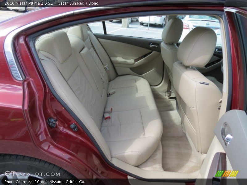 Tuscan Sun Red / Blond 2010 Nissan Altima 2.5 SL