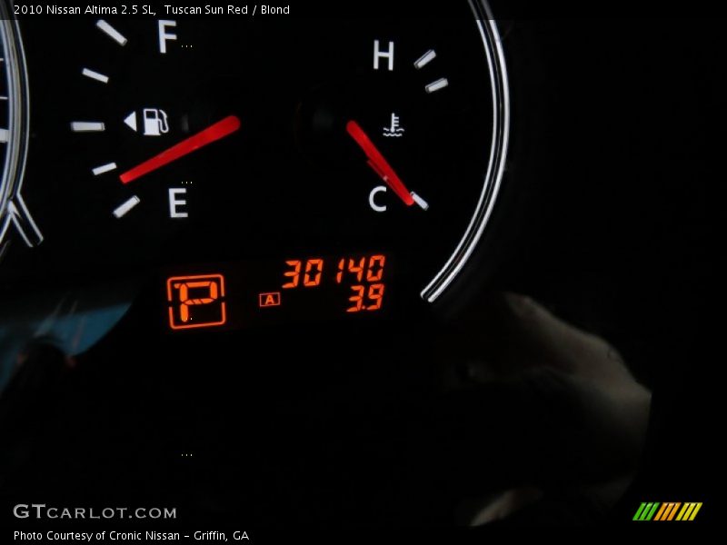 Tuscan Sun Red / Blond 2010 Nissan Altima 2.5 SL