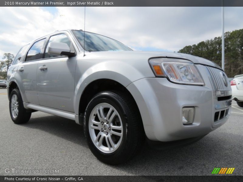 Front 3/4 View of 2010 Mariner I4 Premier