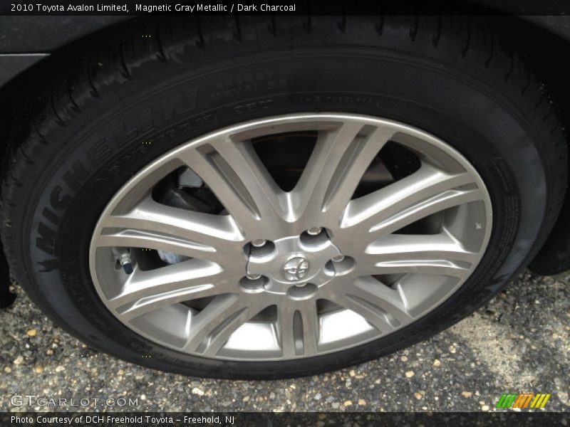 Magnetic Gray Metallic / Dark Charcoal 2010 Toyota Avalon Limited