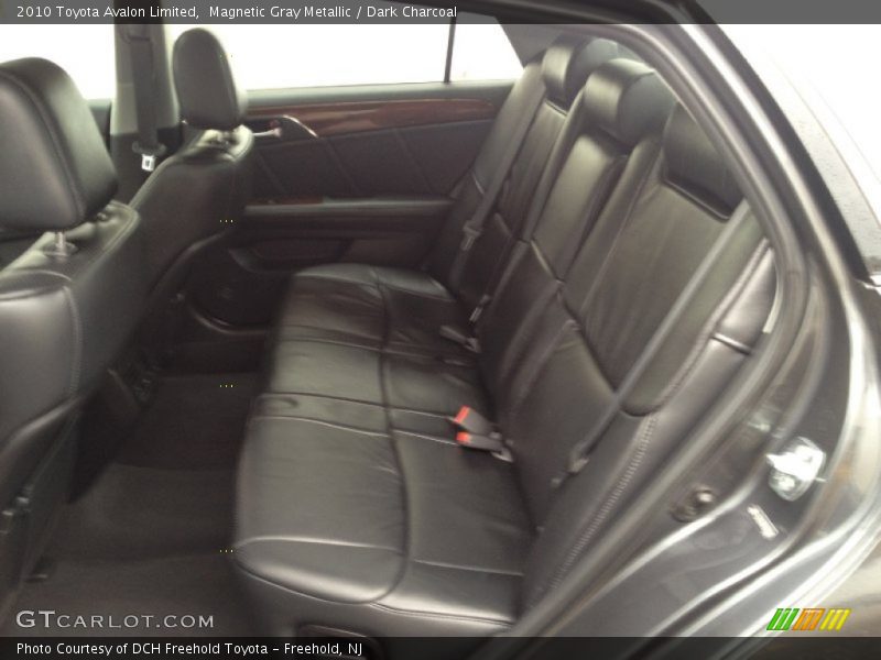 Magnetic Gray Metallic / Dark Charcoal 2010 Toyota Avalon Limited