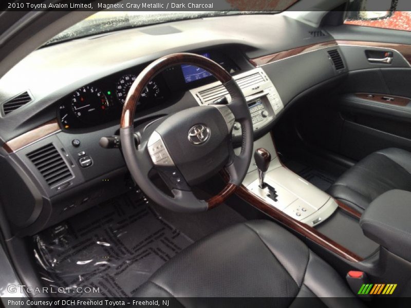 Magnetic Gray Metallic / Dark Charcoal 2010 Toyota Avalon Limited