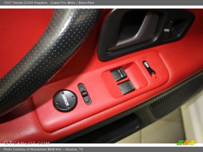 Controls of 2007 S2000 Roadster