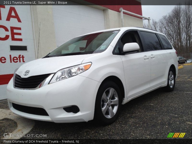 Super White / Bisque 2011 Toyota Sienna LE