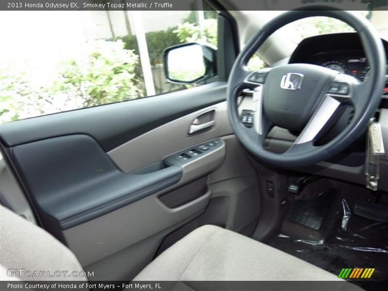 Smokey Topaz Metallic / Truffle 2013 Honda Odyssey EX