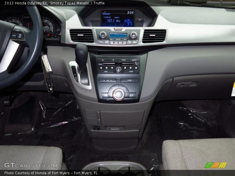Smokey Topaz Metallic / Truffle 2013 Honda Odyssey EX