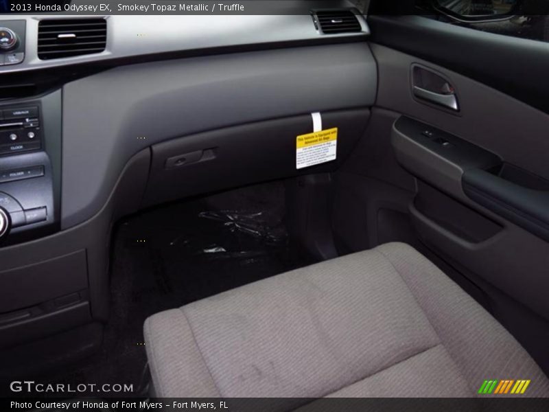 Smokey Topaz Metallic / Truffle 2013 Honda Odyssey EX