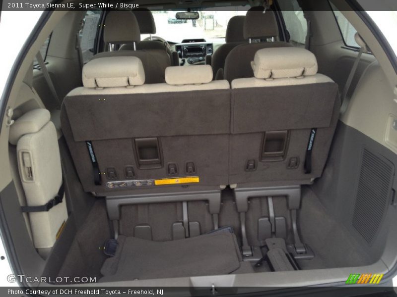 Super White / Bisque 2011 Toyota Sienna LE