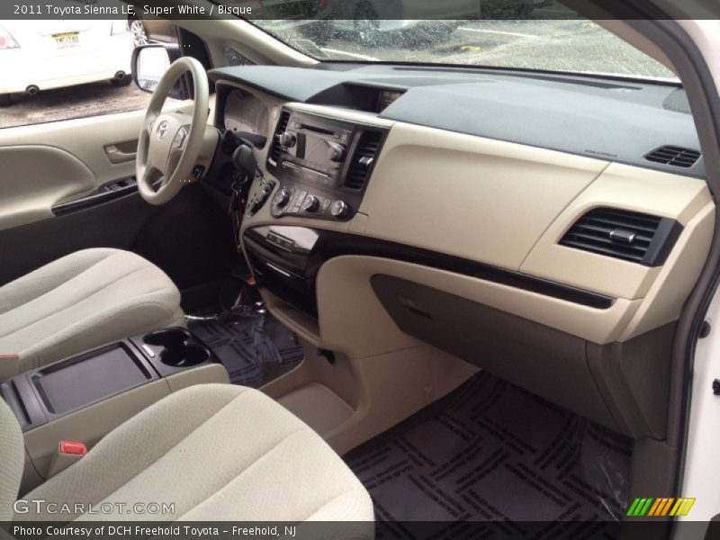 Super White / Bisque 2011 Toyota Sienna LE