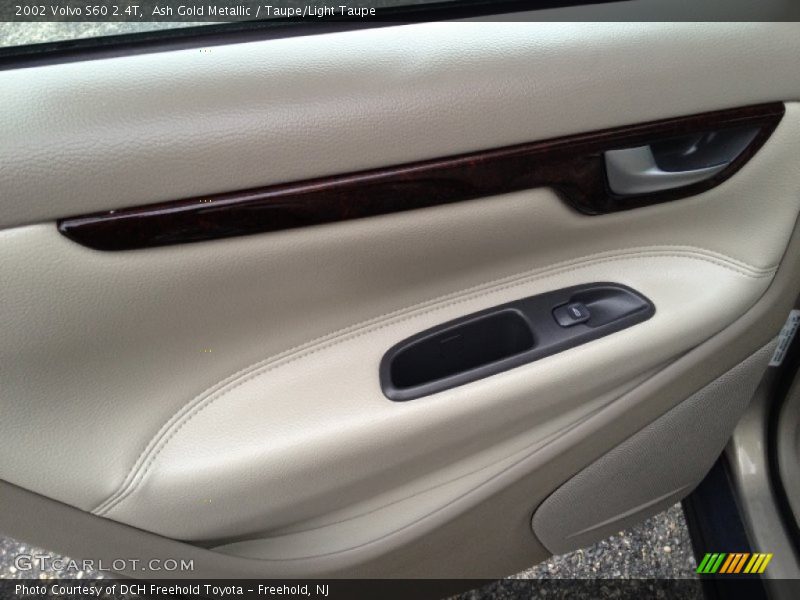 Ash Gold Metallic / Taupe/Light Taupe 2002 Volvo S60 2.4T