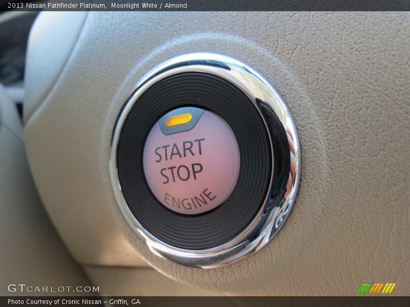 Moonlight White / Almond 2013 Nissan Pathfinder Platinum