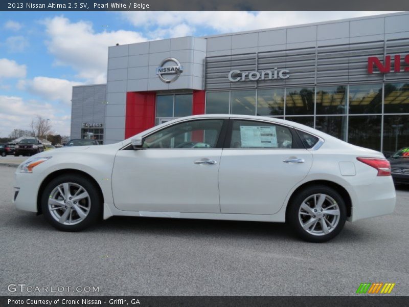 Pearl White / Beige 2013 Nissan Altima 2.5 SV