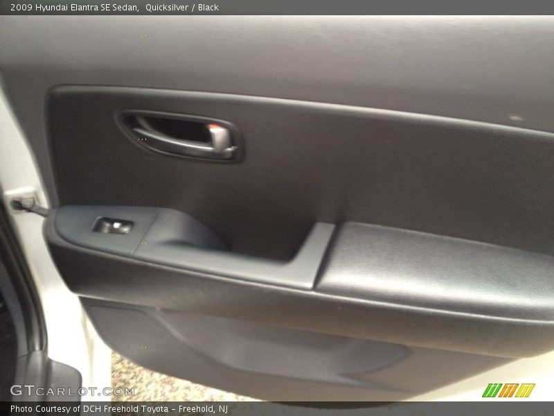 Quicksilver / Black 2009 Hyundai Elantra SE Sedan