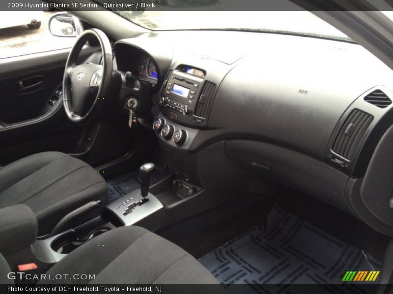 Quicksilver / Black 2009 Hyundai Elantra SE Sedan