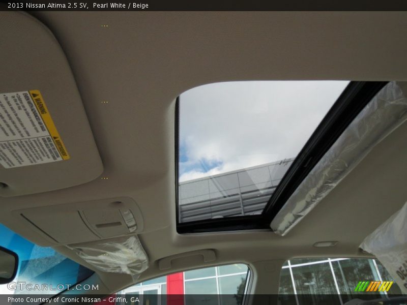 Pearl White / Beige 2013 Nissan Altima 2.5 SV