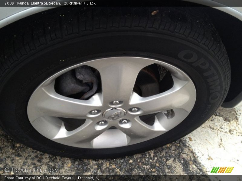 Quicksilver / Black 2009 Hyundai Elantra SE Sedan