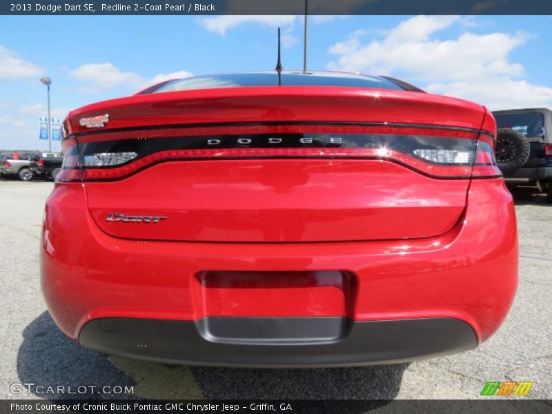 Redline 2-Coat Pearl / Black 2013 Dodge Dart SE