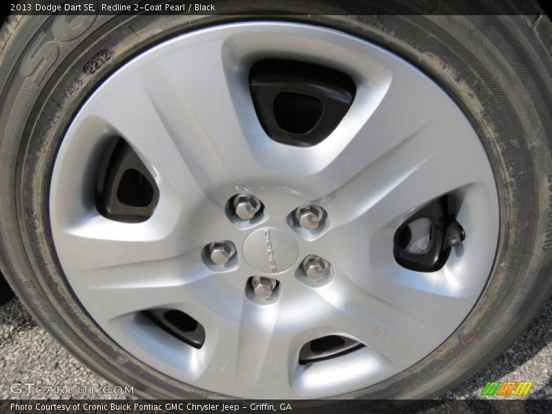 Redline 2-Coat Pearl / Black 2013 Dodge Dart SE