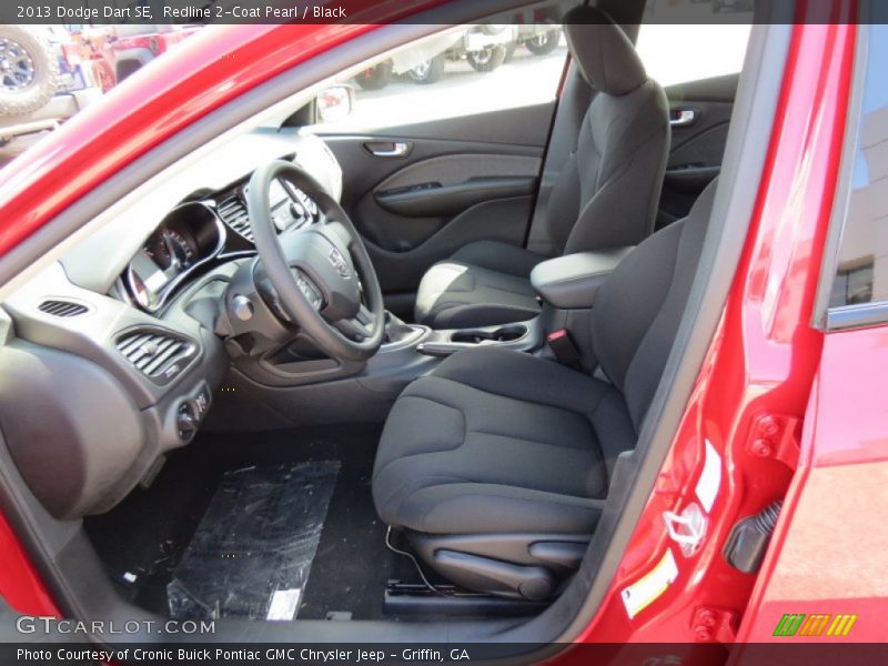 Redline 2-Coat Pearl / Black 2013 Dodge Dart SE