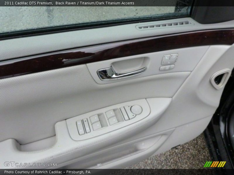 Black Raven / Titanium/Dark Titanium Accents 2011 Cadillac DTS Premium